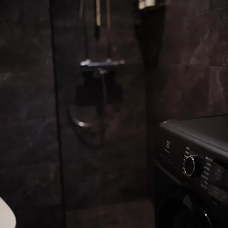 Charming Wooden House In Διαμέρισμα